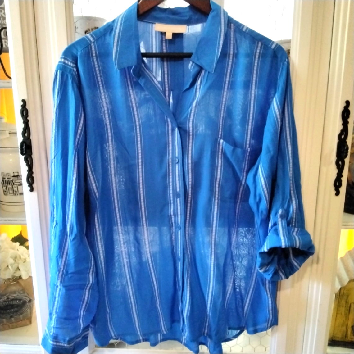 Women's Button Down Blouse Euc
